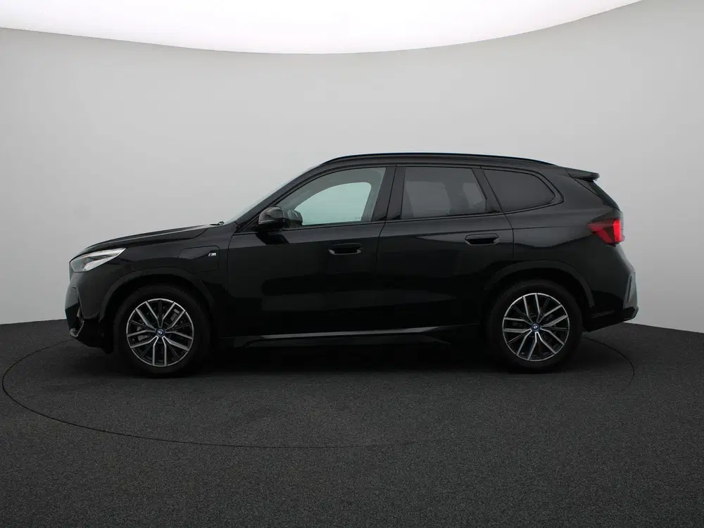 BMW X1 xDrive25e M Sportpakket uit 2024, foto 4