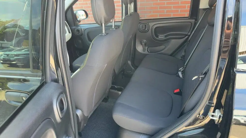 Fiat Panda 1.0 Hybrid Pandina Cross Hoge Zit Carplay uit 2025, foto 5