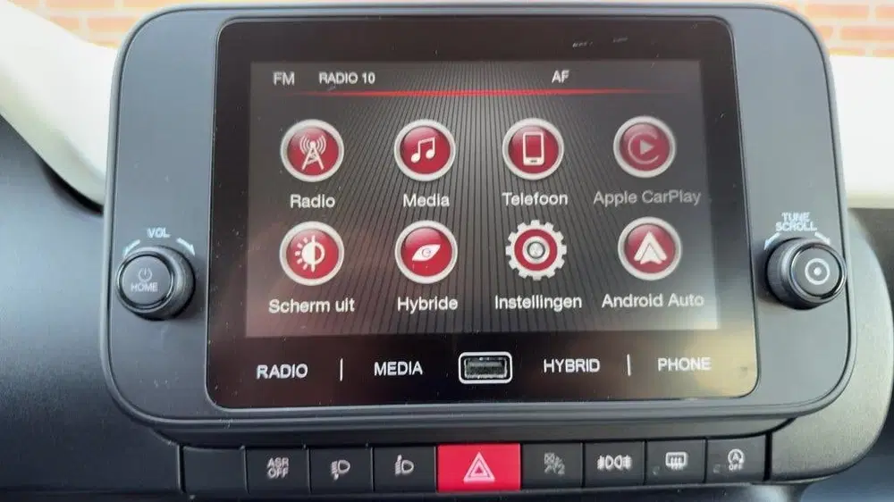 Fiat Panda 1.0 Hybrid Pandina Cross Hoge Zit Carplay uit 2025, foto 9