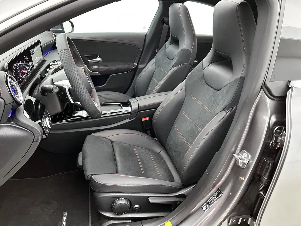 Mercedes-Benz CLA Klasse 250 e Business Solution AMG uit 2025, foto 18