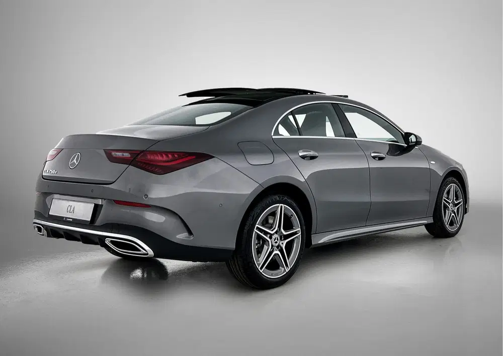 Mercedes-Benz CLA Klasse 250 e Business Solution AMG uit 2025, foto 2