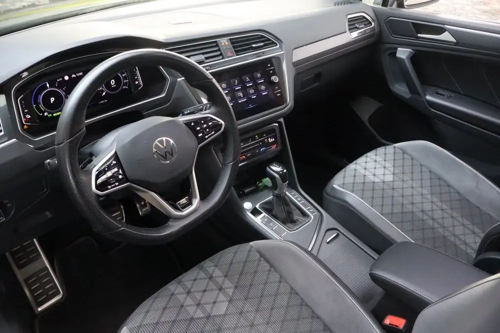 Volkswagen Tiguan 1.4 TSI PHEV | Geen import | R Line | Pano uit 2022, foto 7