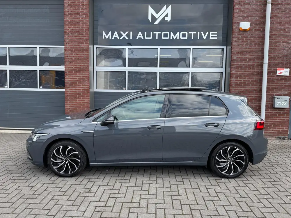 Volkswagen Golf 1.5 TSI 150PK Style IQ LED ACC Pano Carplay uit 2020, foto 4