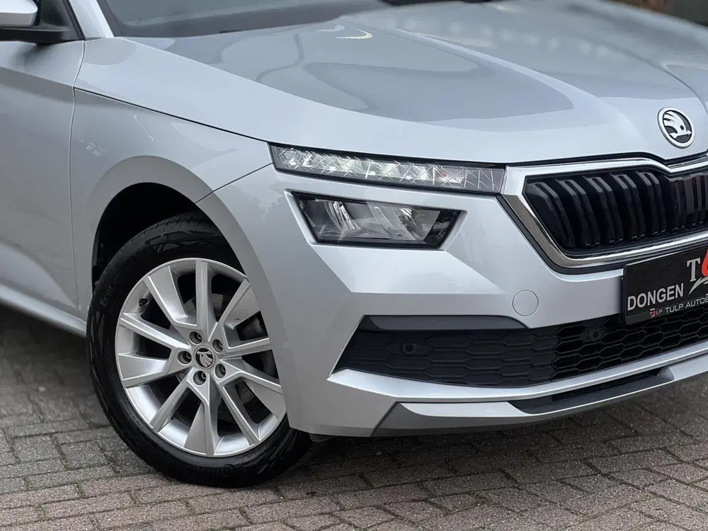 Skoda Kamiq 1.0 TSI Automaat sportstoelen stoelverw uit 2022, foto 9