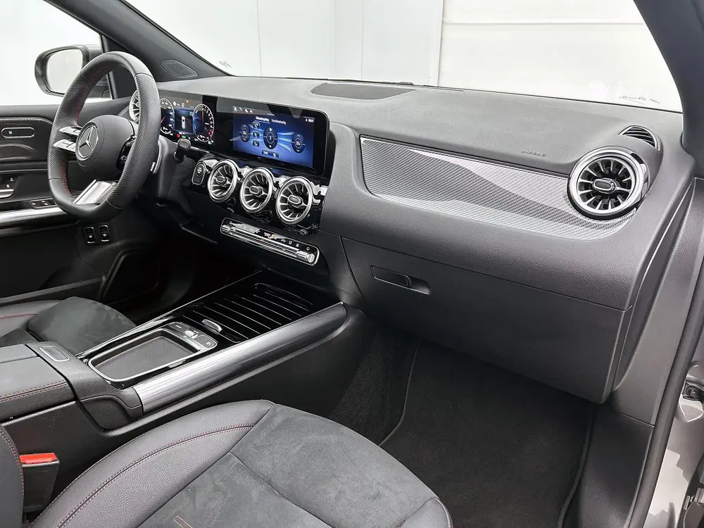 Mercedes-Benz B-Klasse 250 e Business Solution AMG uit 2025, foto 7