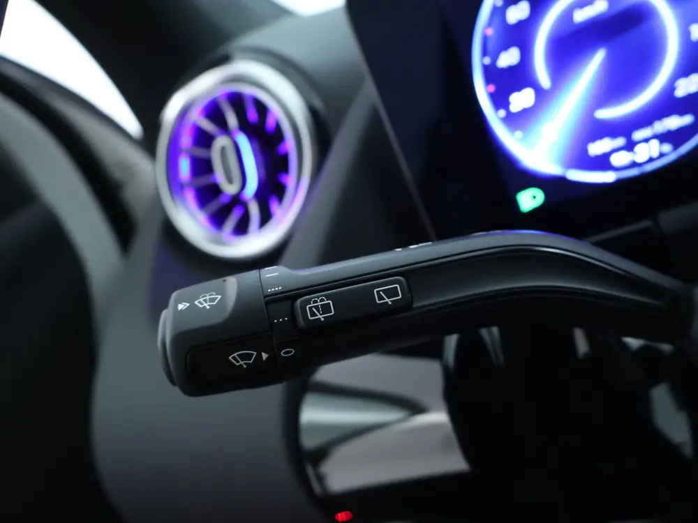 Mercedes-Benz EQA 250+ Business Solution 71 kWh uit 2025, foto 8