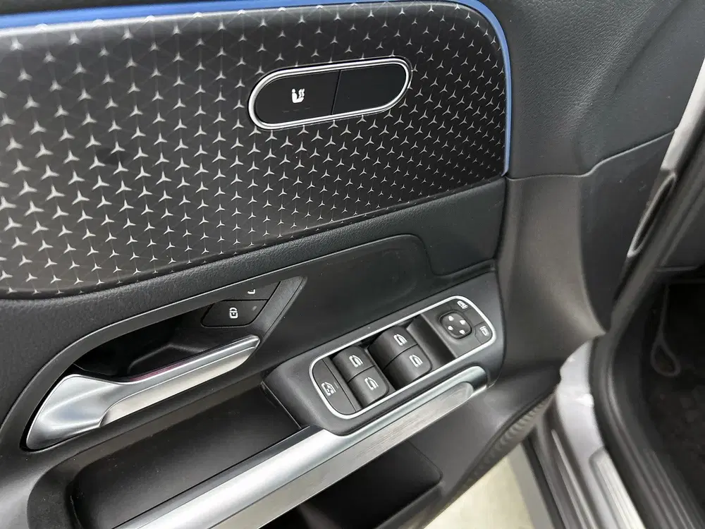 Mercedes-Benz EQB 250+ Business Solution 71 kWh uit 2025, foto 17