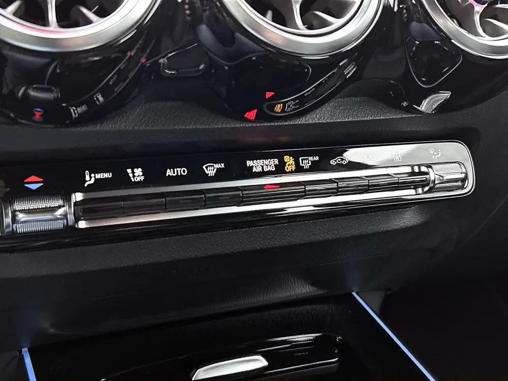 Mercedes-Benz EQB 250+ Business Solution 71 kWh uit 2025, foto 19