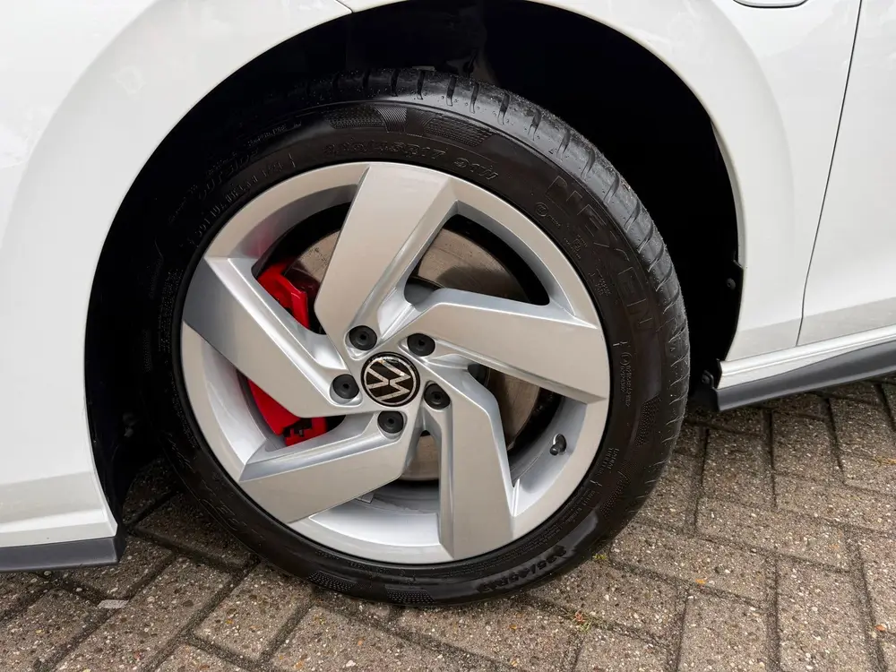 Volkswagen Golf 1.4 eHybrid GTE | Trekhaak | Stoelverwarming uit 2022, foto 4