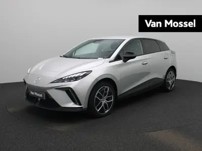 MG MG4 64kWh Luxury Long Range uit 2023