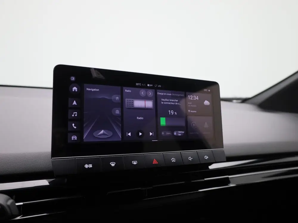 MG MG4 64kWh Luxury Long Range uit 2023, foto 14