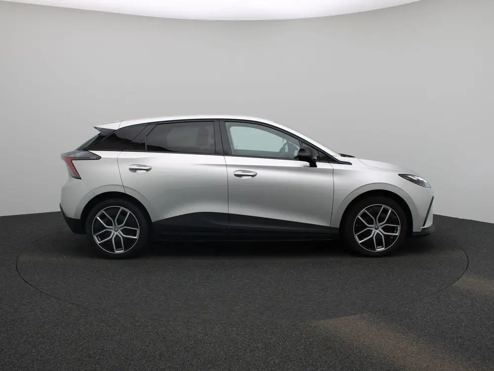 MG MG4 64kWh Luxury Long Range uit 2023, foto 7