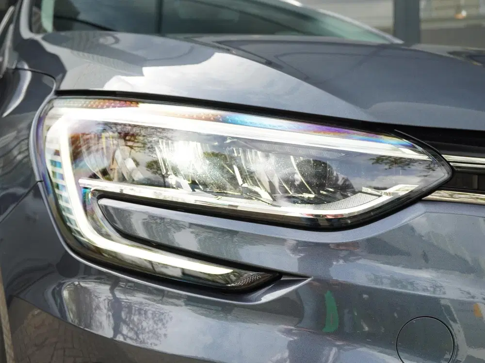 Renault Megane Mégane Estate 1.6 Plug-In Hybrid 160 Techn uit 2023, foto 11