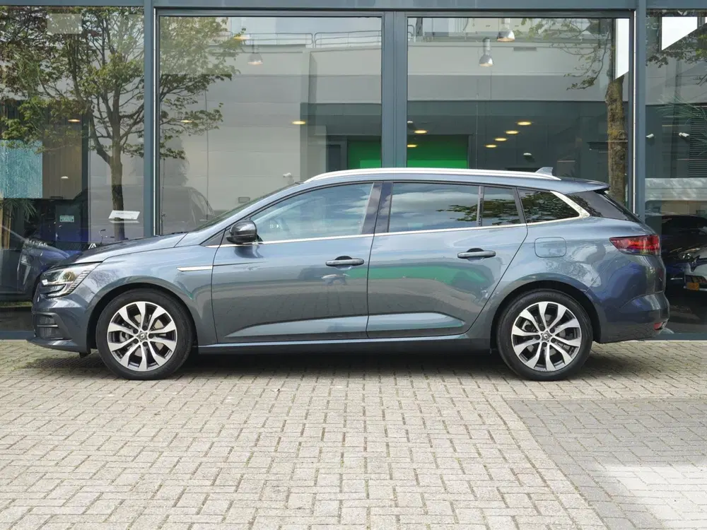 Renault Megane Mégane Estate 1.6 Plug-In Hybrid 160 Techn uit 2023, foto 12