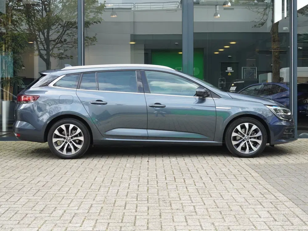 Renault Megane Mégane Estate 1.6 Plug-In Hybrid 160 Techn uit 2023, foto 7