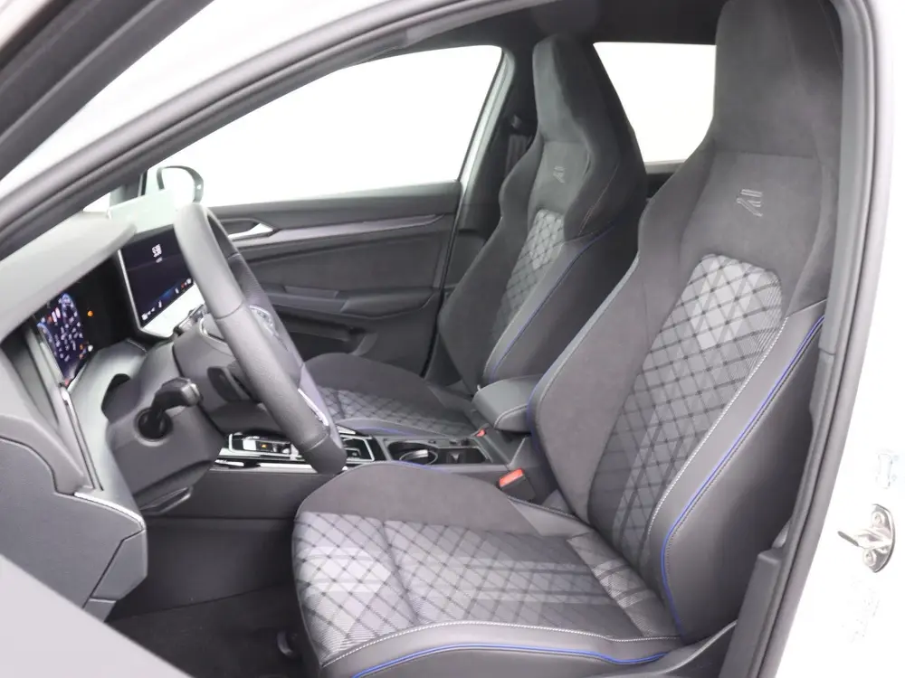 Volkswagen Golf Variant 1.5 eTSI R-Line Edition 116 PK Autom uit 2025, foto 3