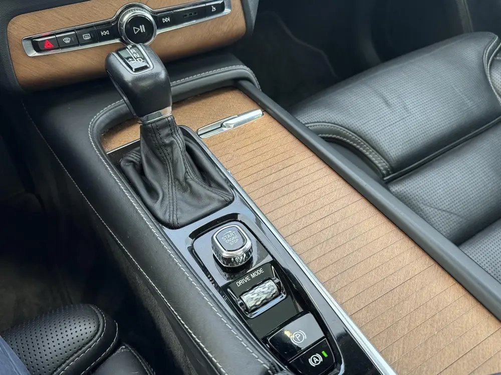 Volvo XC90 2.0 T5 AWD Inscription uit 2019, foto 20