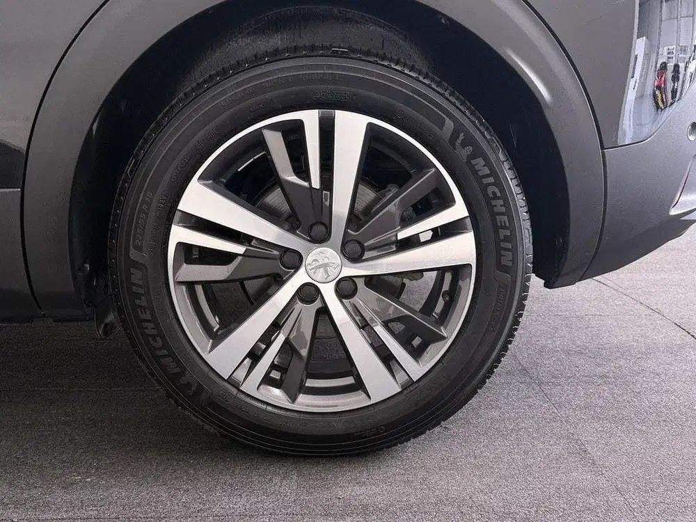 Peugeot 3008 1.6T HYbrid 225Pk BL. Allure Camera uit 2021, foto 6