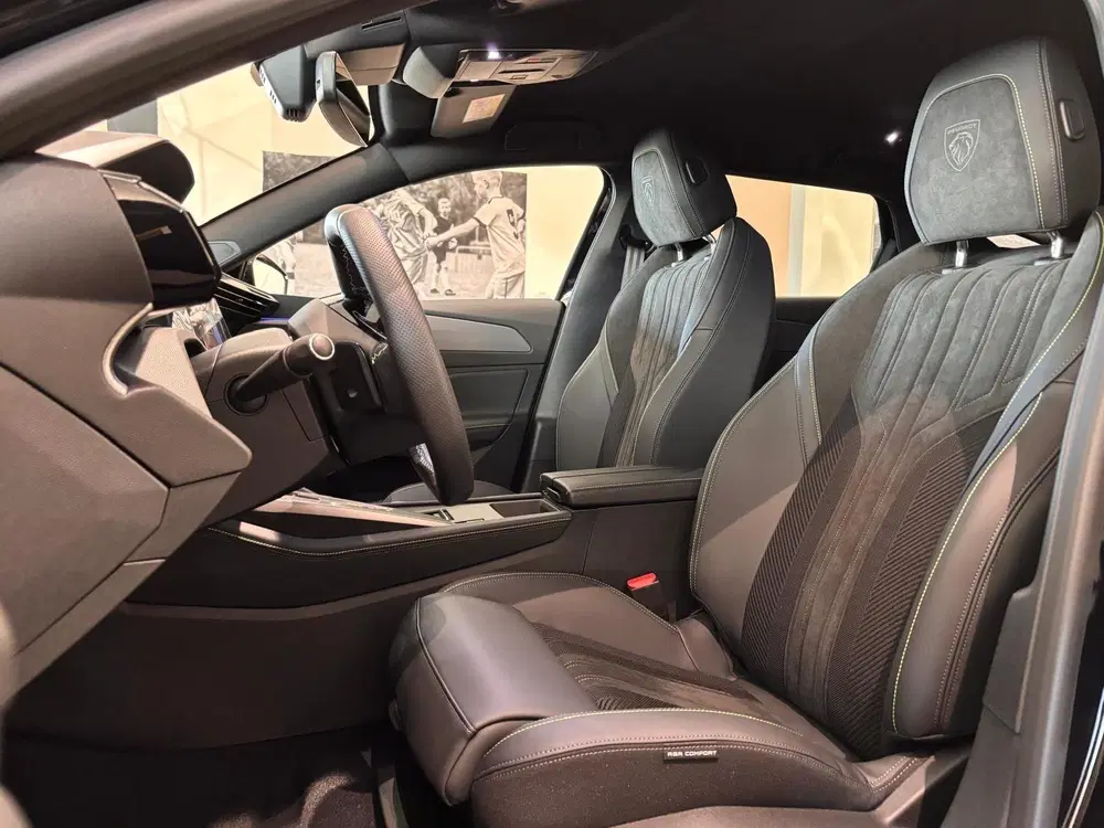 Peugeot 308 GT 54 kWh Climate Control uit 2025, foto 14