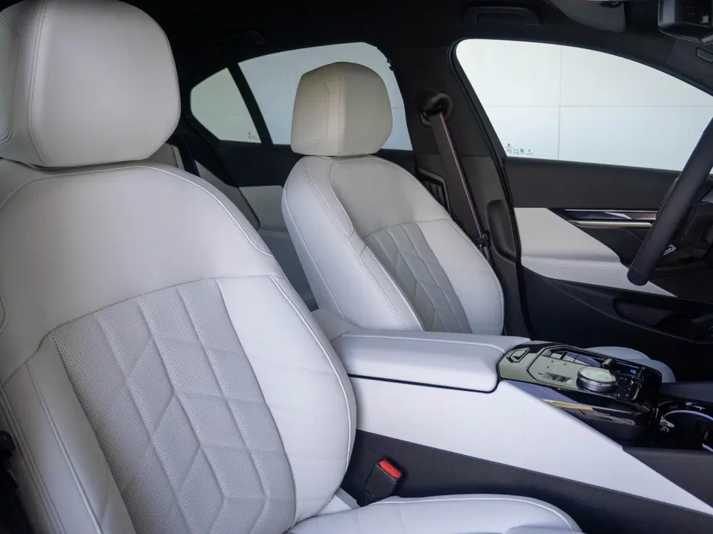 BMW i5 Sedan eDrive40 uit 2026, foto 10