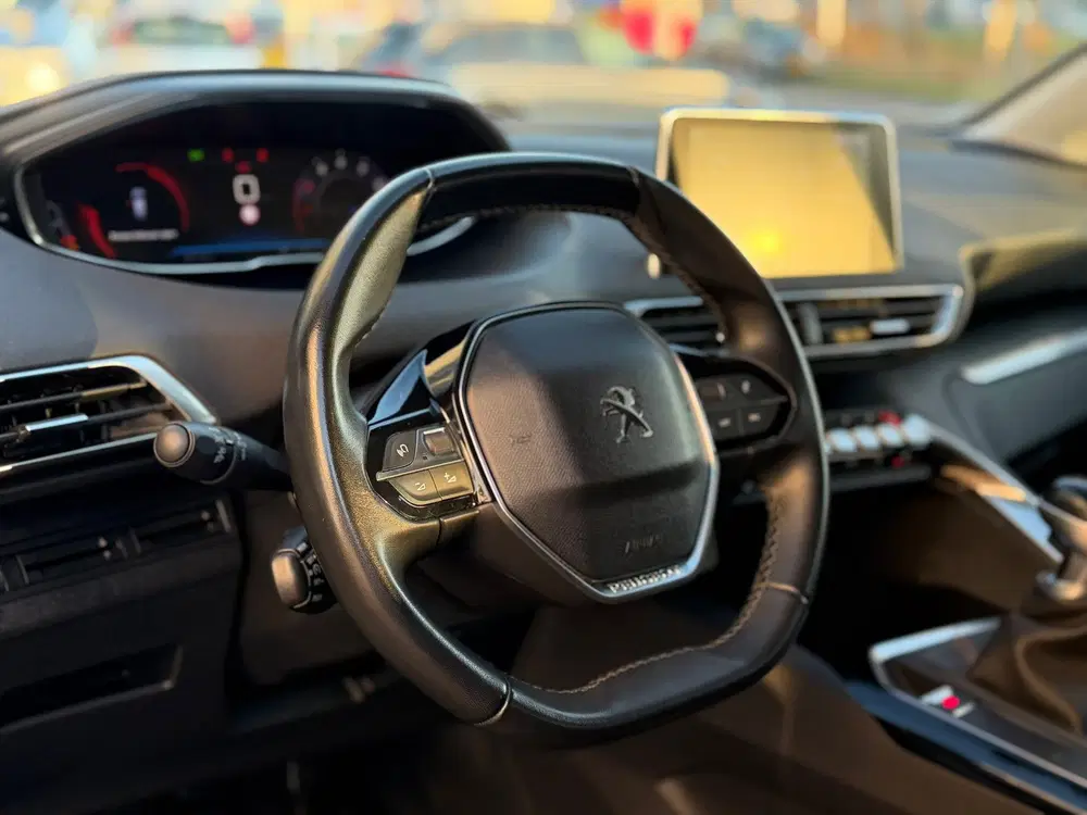 Peugeot 3008 1.2 PureTech Crossway Camera uit 2019, foto 15