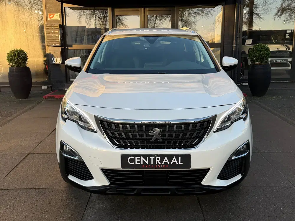Peugeot 3008 1.2 PureTech Crossway Camera uit 2019, foto 2