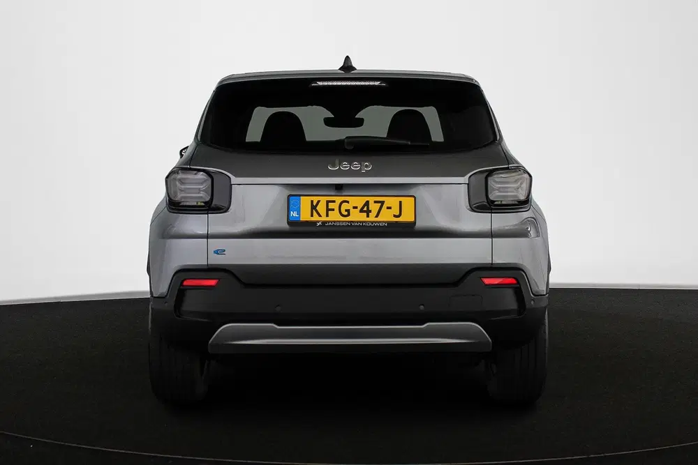Jeep Avenger Summit 54 kWh Stoel-Voorruitverwarming Ele uit 2026, foto 14