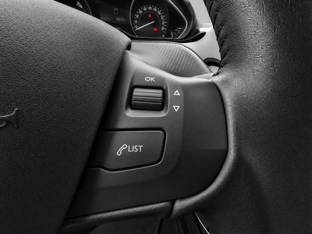 Peugeot 2008 1.2 Signature | Nieuwe Riem | Dealeronderhouden uit 2019, foto 14
