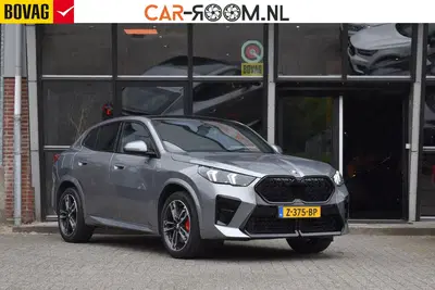 BMW X2 sDrive20i Launch Edition M-Pakket Pano Har uit 2024