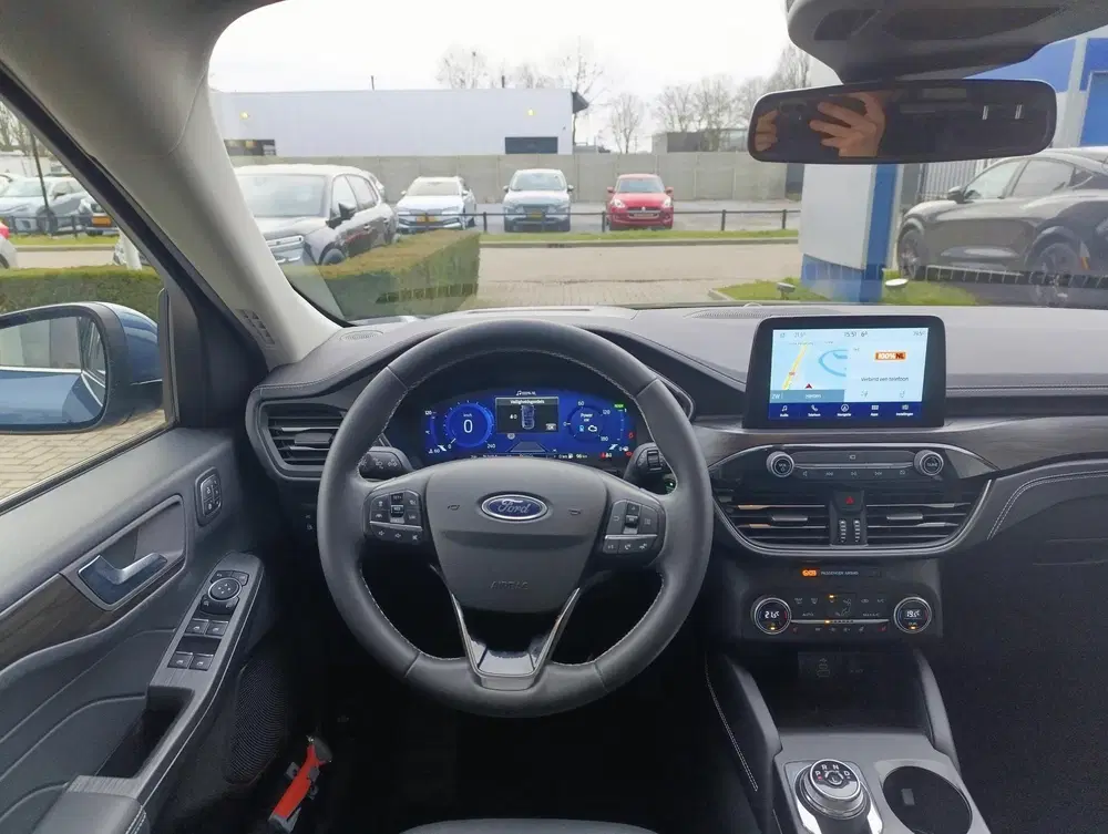 Ford Kuga 2.5 PHEV Vignale uit 2022, foto 18