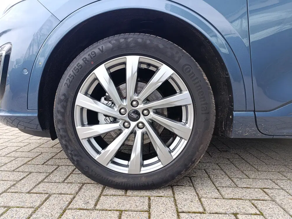 Ford Kuga 2.5 PHEV Vignale uit 2022, foto 9