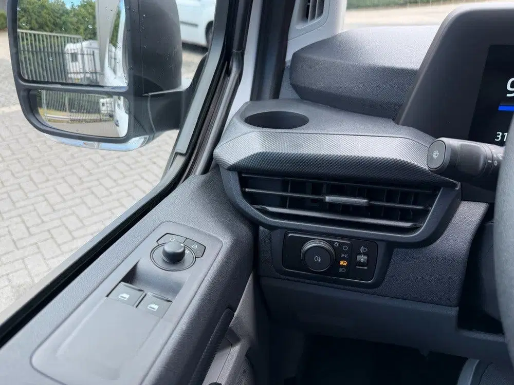 Ford Transit Custom Kombi 9 pers. Vol. elektr. 71 kWh . 34 uit 2026, foto 5
