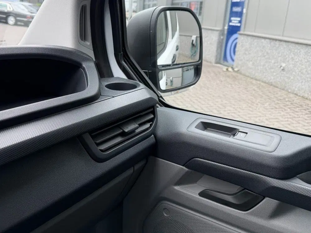 Ford Transit Custom Kombi 9 pers. Vol. elektr. 71 kWh . 34 uit 2026, foto 7