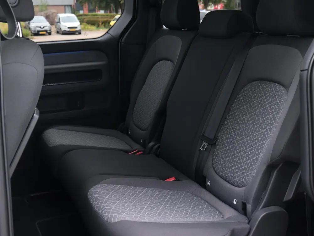 Volkswagen ID. Buzz Pro 77kWh | Elektrische deuren | Achteru uit 2024, foto 9