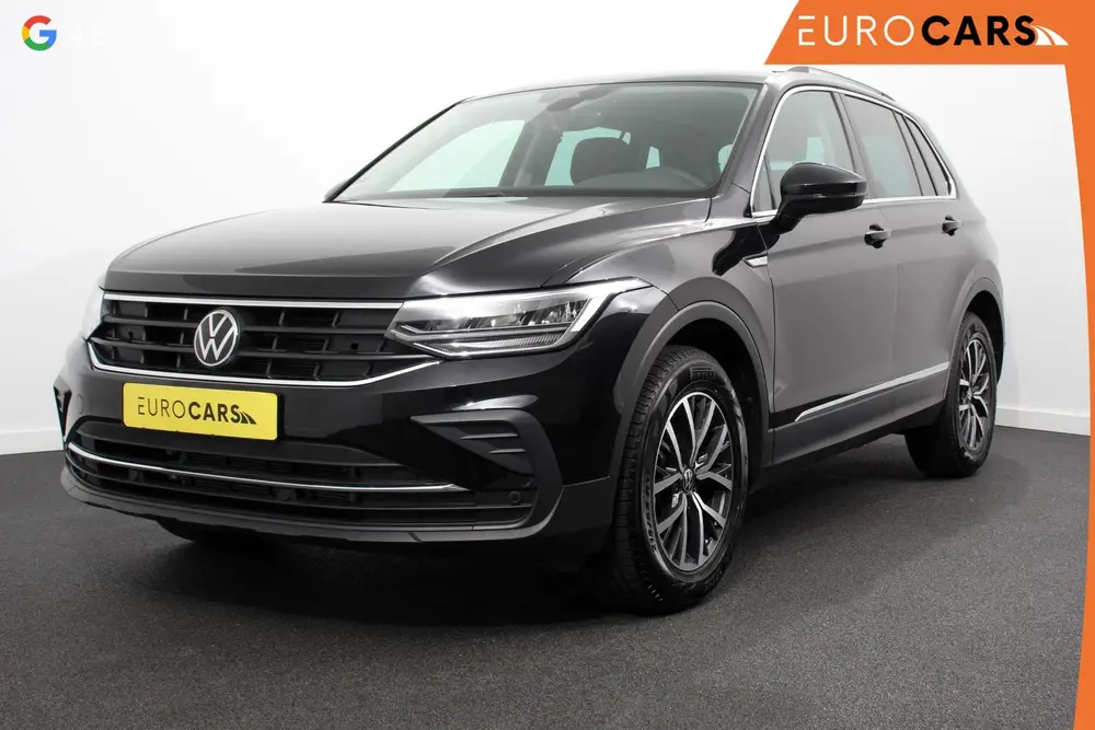 Volkswagen Tiguan 1.5 TSI 150pk Automaat Life Navigatie Appl uit 2023