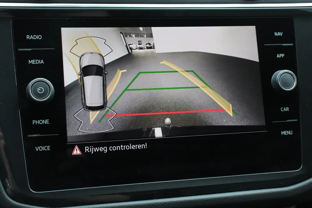 Volkswagen Tiguan 1.5 TSI 150pk Automaat Life Navigatie Appl uit 2023, foto 19