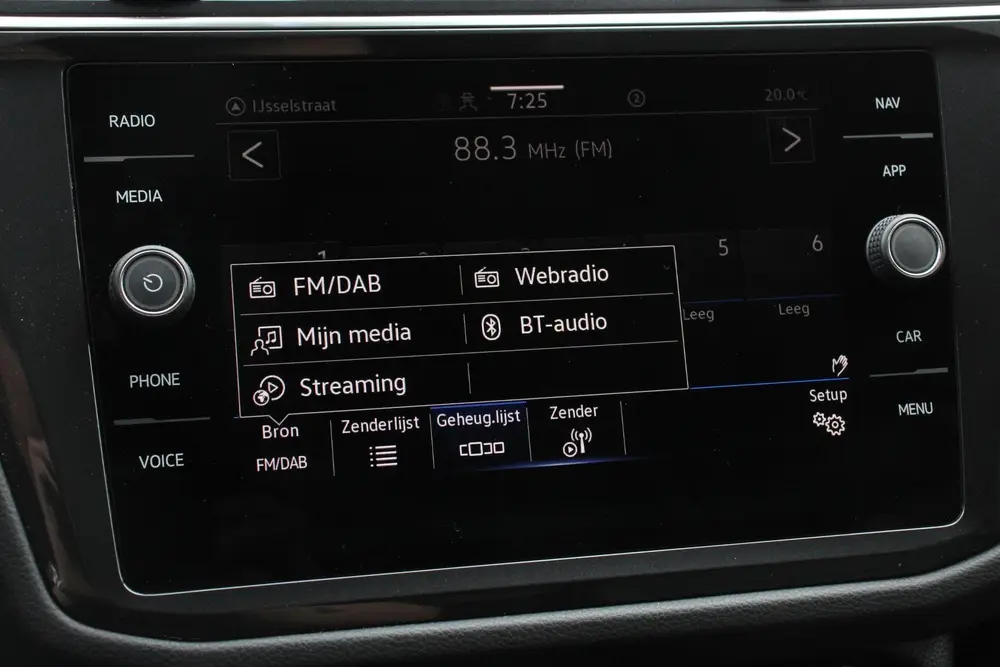 Volkswagen Tiguan 1.5 TSI 150pk Automaat Life Navigatie Appl uit 2023, foto 20