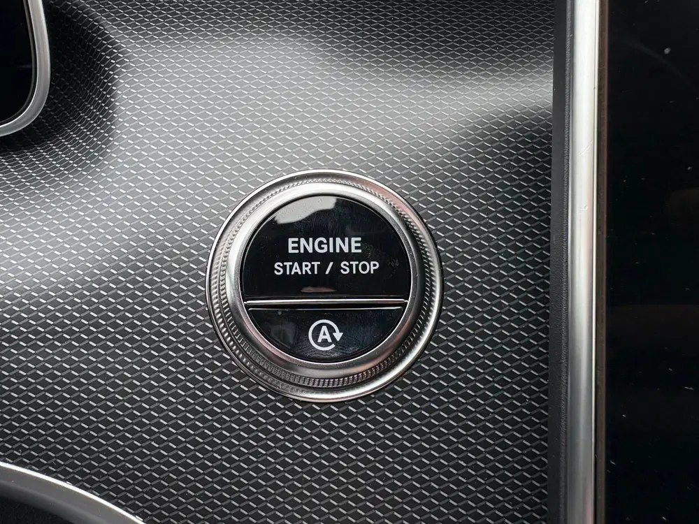 Mercedes-Benz CLE 200 AMG Line Premium Night white uit 2024, foto 8