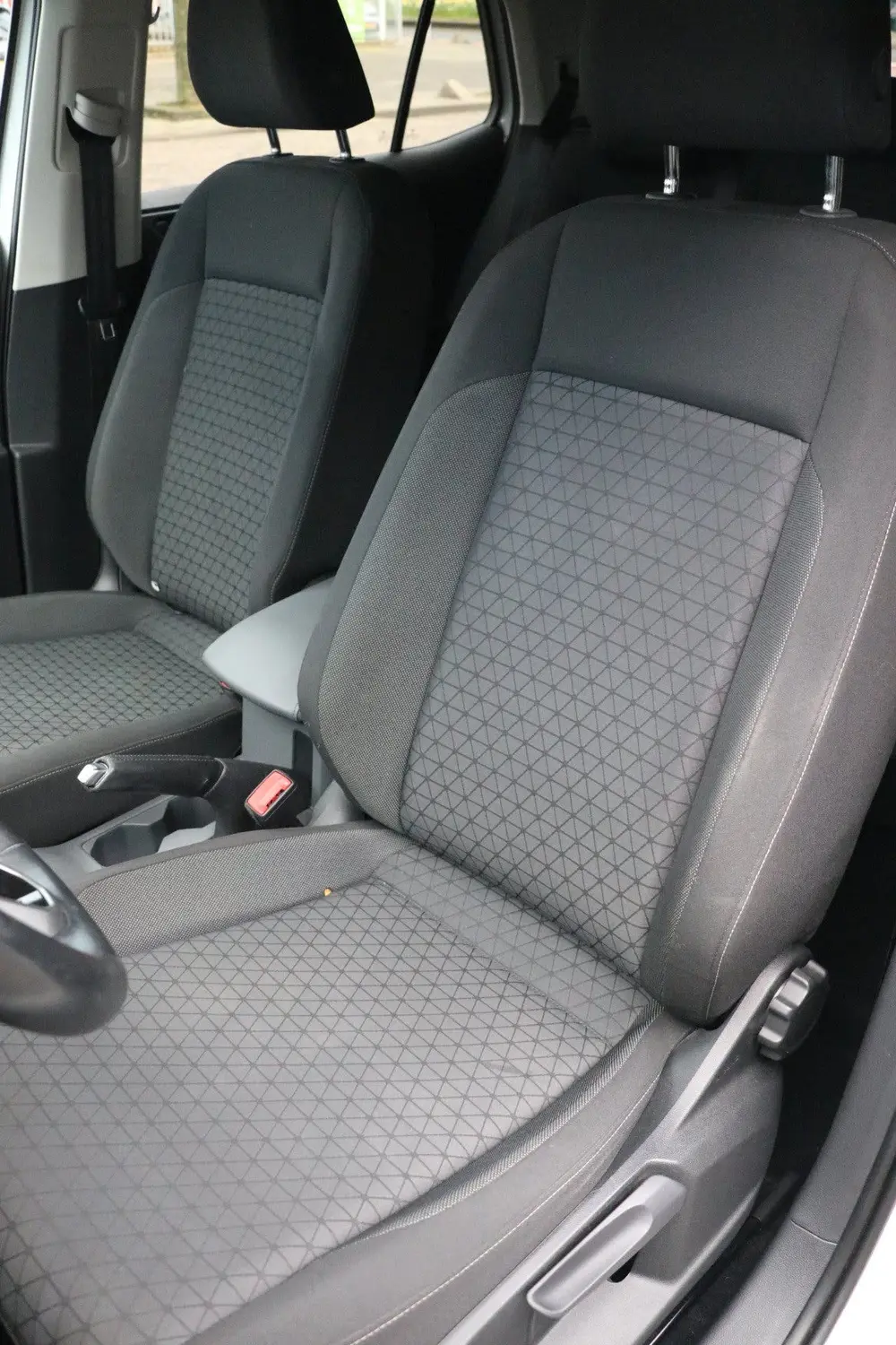 Volkswagen T-Cross 1.0 TSI side assist | front assist | Clim uit 2019, foto 12