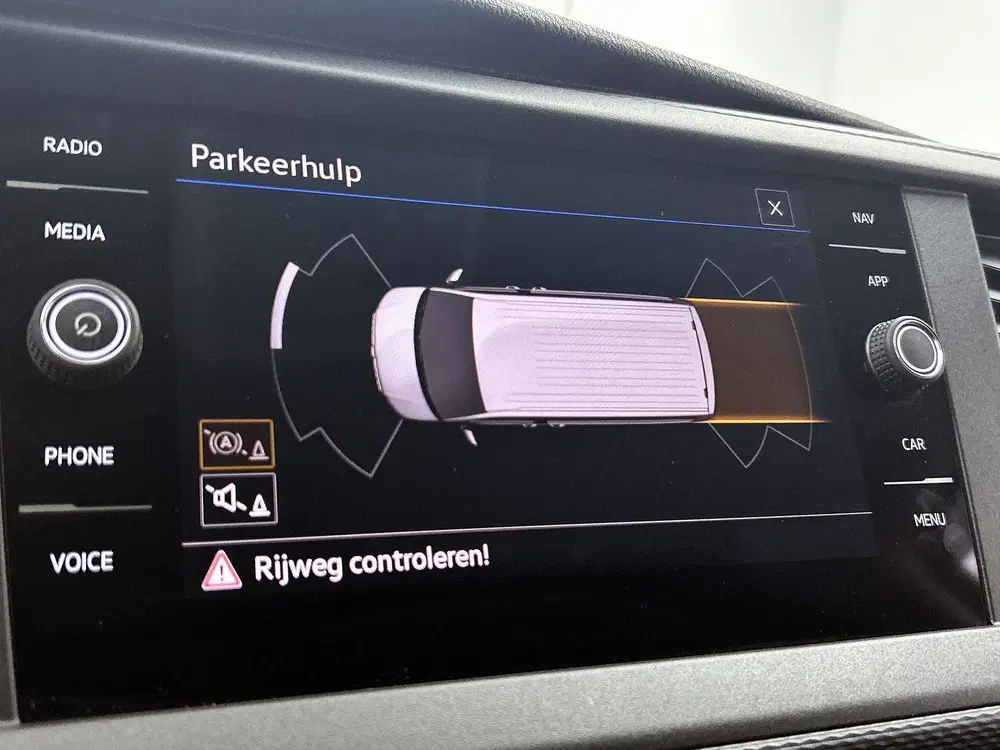 Volkswagen Transporter 2.0 TDI L2H1 150PK uit 2024, foto 14