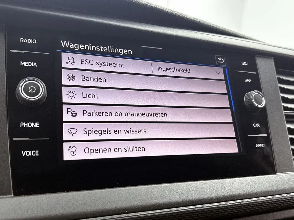 Volkswagen Transporter 2.0 TDI L2H1 150PK uit 2024, foto 9