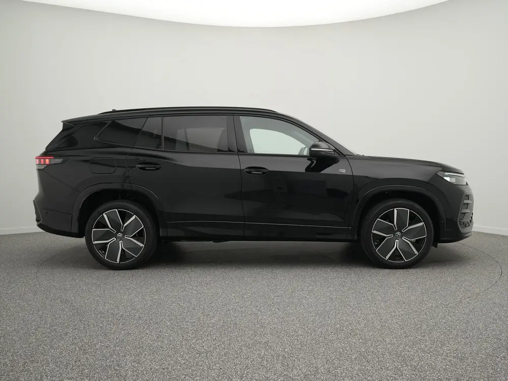 Volkswagen Tayron R-Line Edition 1.5 eHybrid 272 PK | Camera uit 2026, foto 13