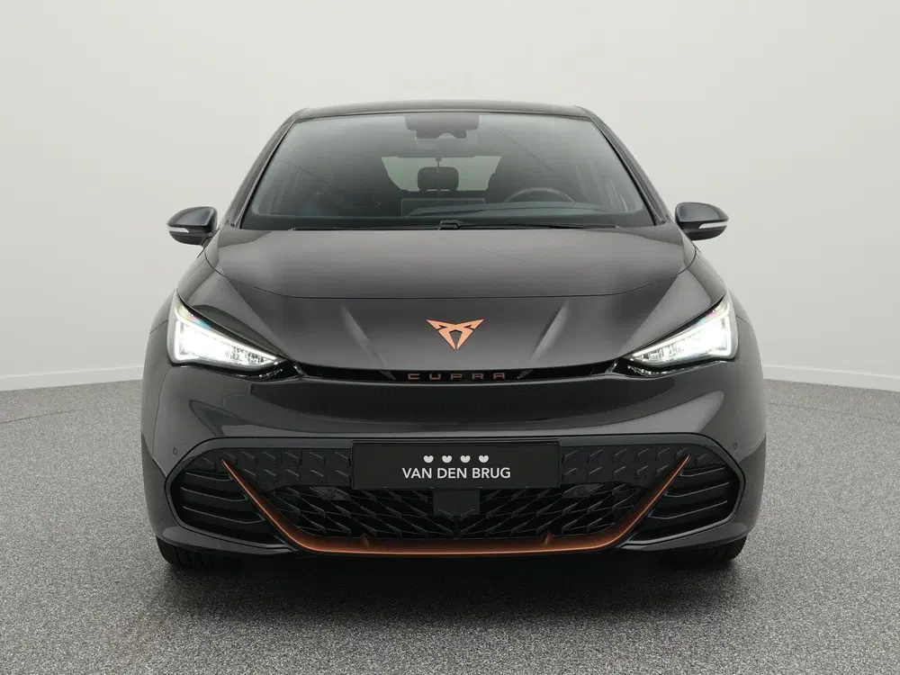 Cupra Born Adrenaline 62 kWh uit 2023, foto 6