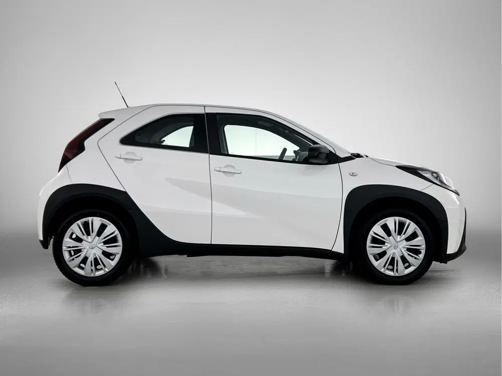 Toyota Aygo X 1.0 VVT-i MT Play uit 2025, foto 12