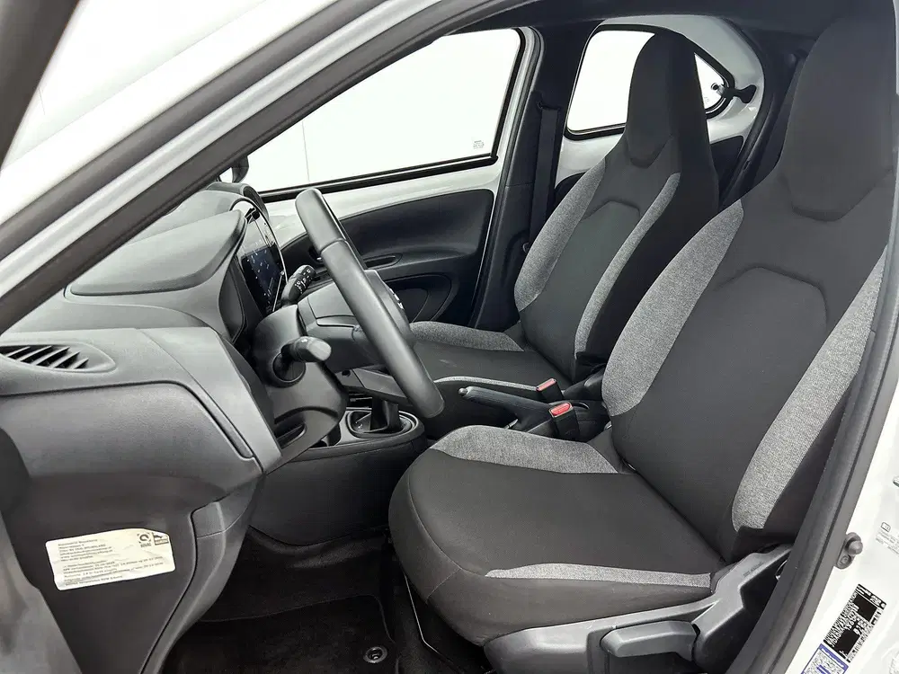 Toyota Aygo X 1.0 VVT-i MT Play uit 2025, foto 15