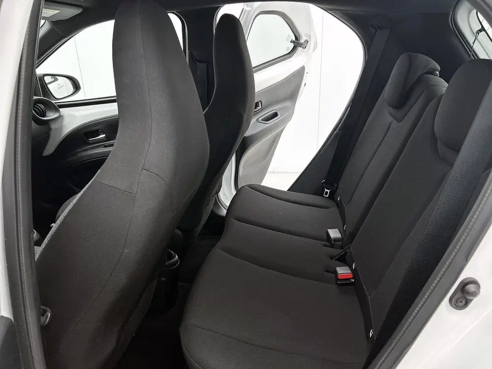 Toyota Aygo X 1.0 VVT-i MT Play uit 2025, foto 16