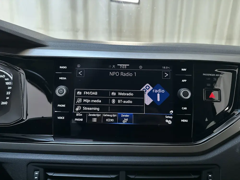 Volkswagen Polo 1.0 TSI Comfortline Parkeersensoren App-Conn uit 2021, foto 15