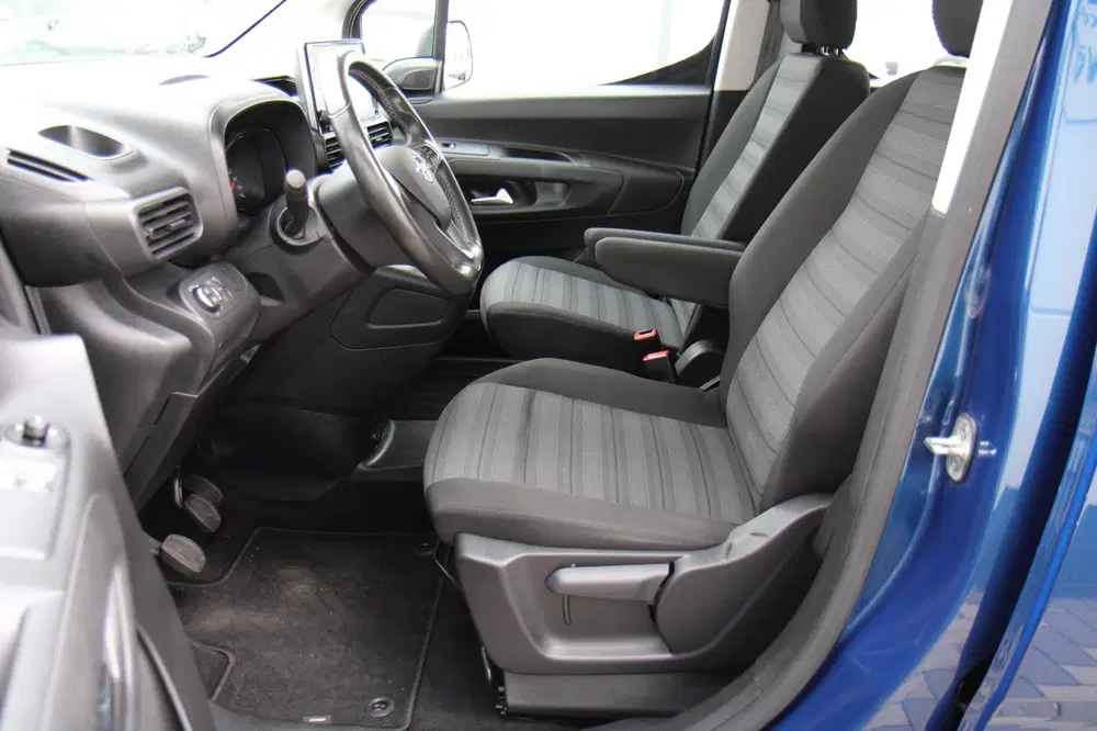 Opel Combo 1.2 Turbo 110PK Carplay Camera 1ste Eig BT uit 2023, foto 8