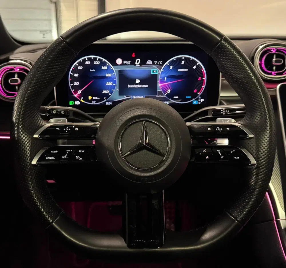 Mercedes-Benz C-Klasse 220 d 4MATIC AMG Mild Hybride PANO KE uit 2023, foto 3