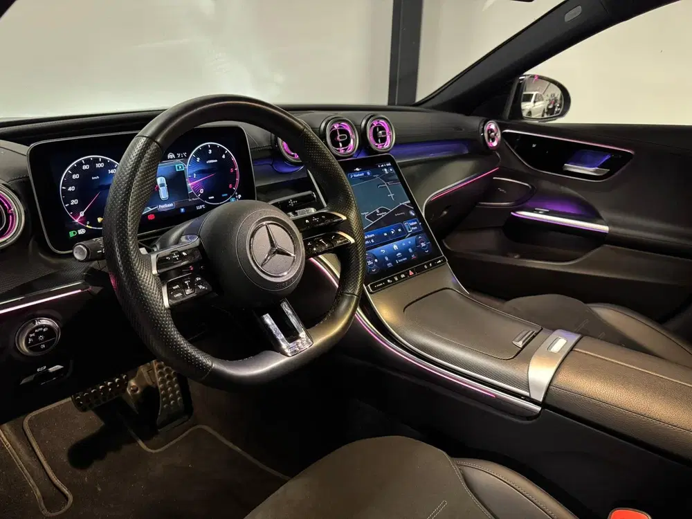 Mercedes-Benz C-Klasse 220 d 4MATIC AMG Mild Hybride PANO KE uit 2023, foto 5